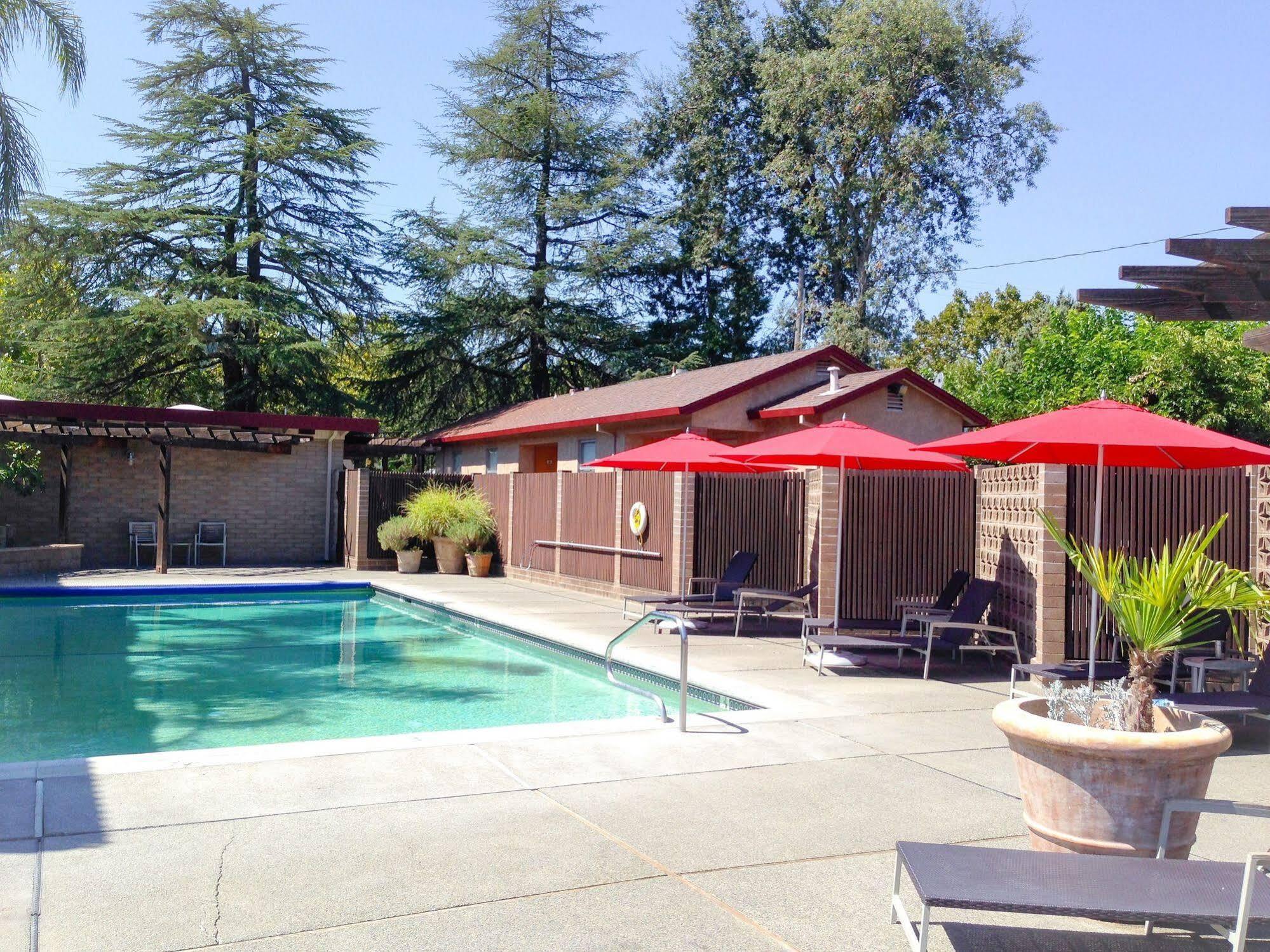 Dr Wilkinsons Backyard Resort And Mineral Springs A Member Of Design Hotels Calistoga Luaran gambar