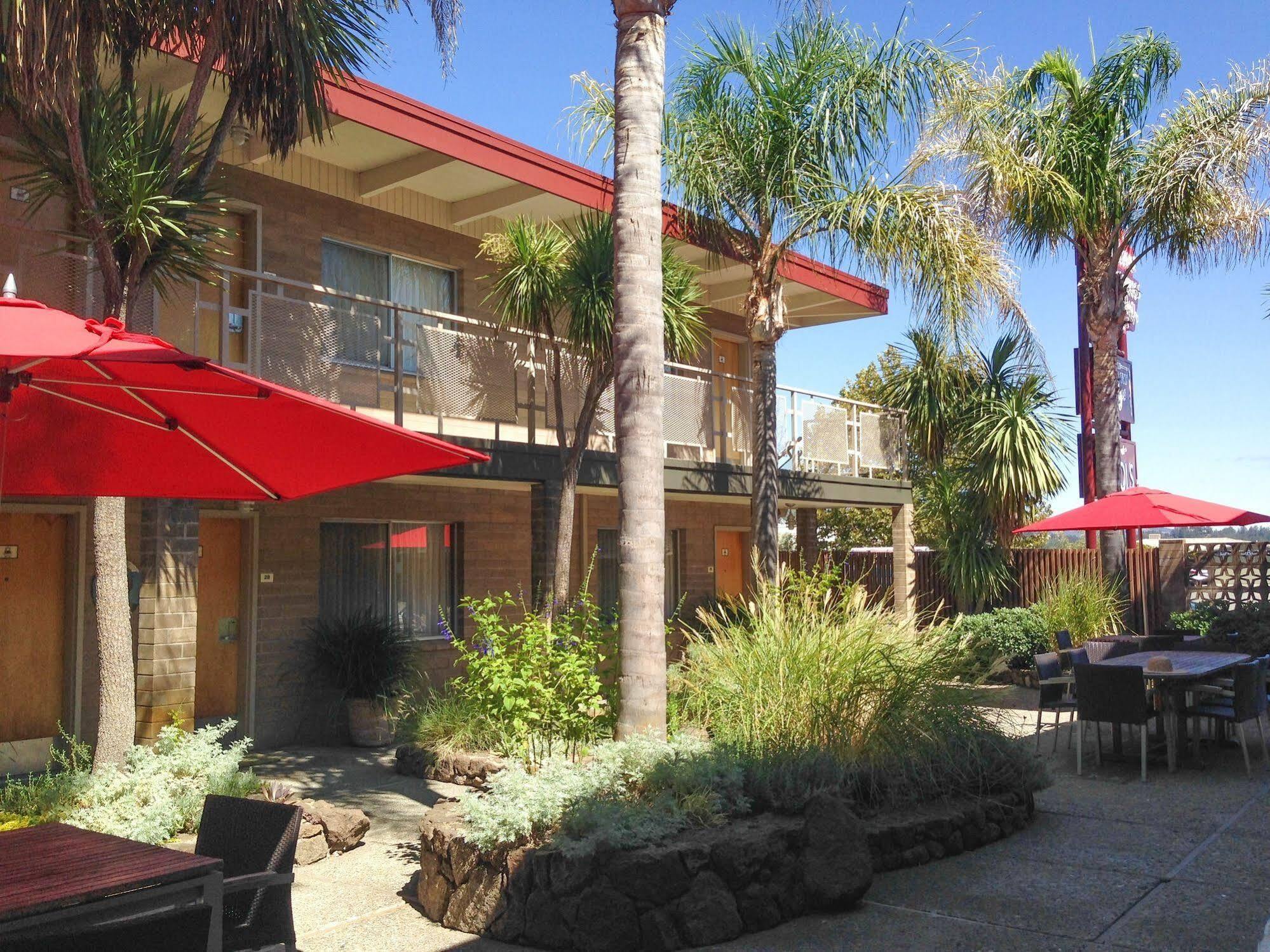 Dr Wilkinsons Backyard Resort And Mineral Springs A Member Of Design Hotels Calistoga Luaran gambar